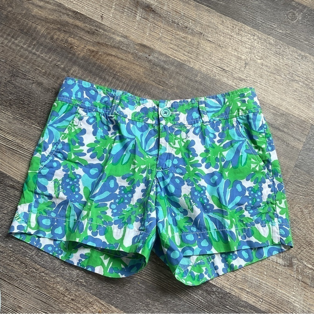 Lilly Pulitzer Callahan Shorts Bee in Your Bonnet Print Green Size 2 B25